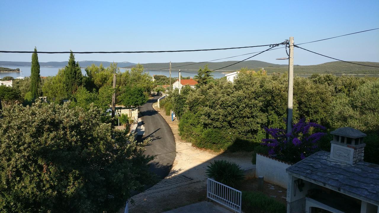 Apartments Antolkovic อูกล์ยัน ภายนอก รูปภาพ